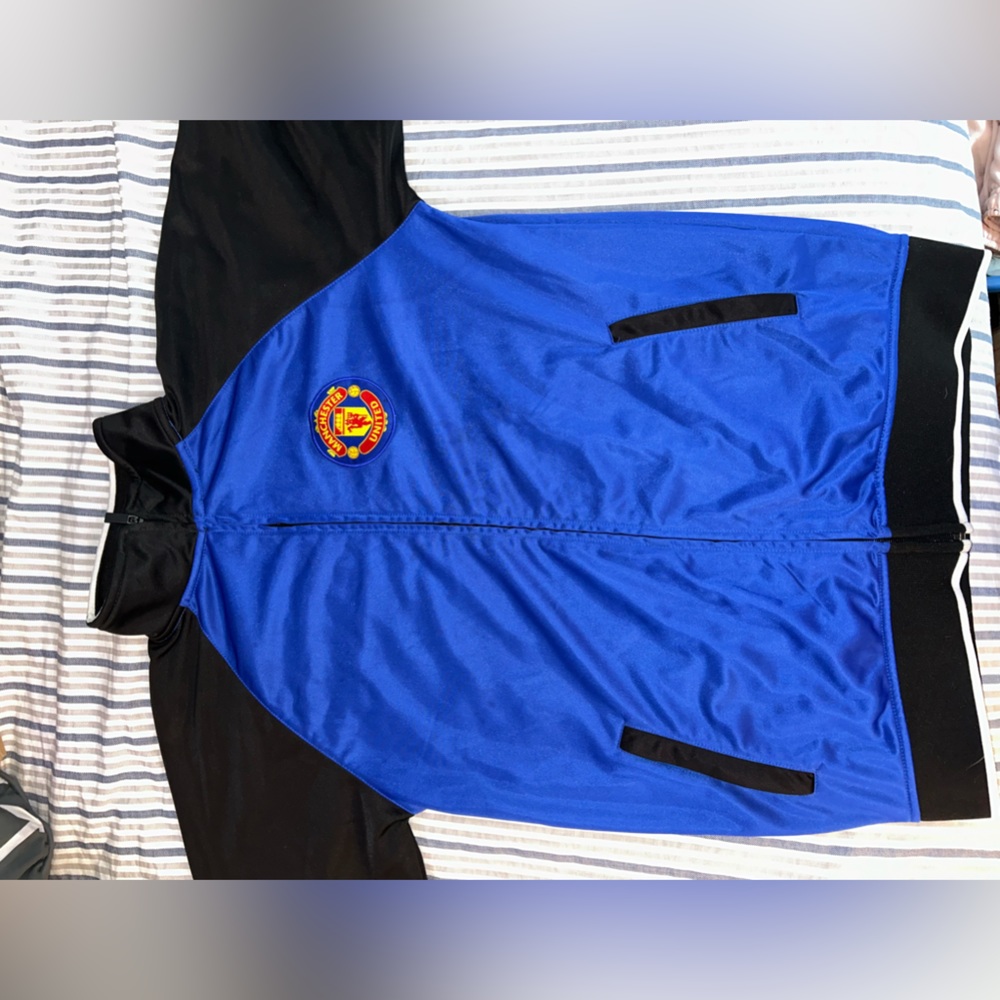Manchester United full zip jacket